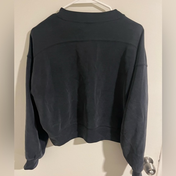 Lululemon Softstreme Sweatshirt - Picture 2 of 3